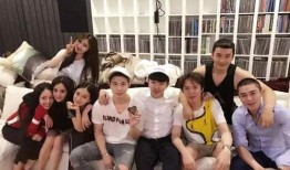 娱乐吃瓜闺蜜视频大全,闺蜜吃瓜视频大揭秘